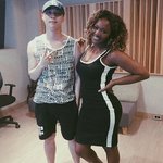 [EXO] 장사장새끼 요즘 뭐하고 <b>사냐</b>?