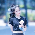 너네 손나은한테 존.나 너무한거 아니냐