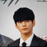 [드루와] 나만 옹성우 앞머리 덮은게 더 좋냐