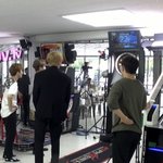 [강다니엘] <b>다트</b>하는 녤