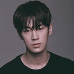 파워 <b>모델상</b> 남돌