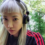 <b>이분</b> 아는사람?