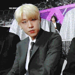 [박우진] 아직둨ㅋㅋ <b>카메라</b> 낯가리는 쪼코❤️