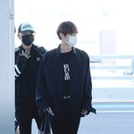 [황민현] [180901] 황민현 <b>공항</b>짤_ㄹㅇ화보네