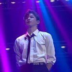 [강다니엘] <b>피지컬</b>도 미치고 얼굴도 미치고~~~~