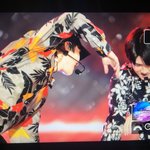 [EXO] 민석이가 <b>막내</b>한테 장난치는거 존귀임 ㅋㅋㅋㅋ