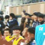 [댓글부탁해] 혹시 뒤에 이승우 보는거 <b>황의조</b>인가?
