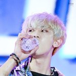 [EXO] 진정한 물광_찬열.jpg