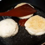 [간단요리] 치즈 꿀호떡 만들기! 치즈와 <b>설탕</b>을 한꺼번에 맛봐요~