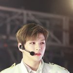 <b>심</b><b>쿵</b>하게 만들 피지컬의 男돌