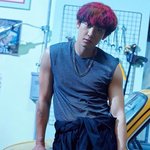 [EXO] 찬열이 빨간머리 조명일까 스프레이 뿌린걸까?