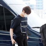 [황민현] 출국 그리고 싱가폴 도착❤(가방멘거봐ㅋㅋㅋ)
