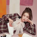 [공포<b>실화</b>] 미모때문에 <b>신발</b>이 안보인다는 아이린 화보