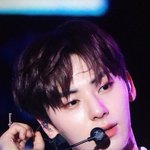 [황민현] [180909] 대구로_꼼지락 거리는 <b>플</b>뷰