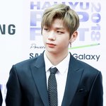 [강다니엘] 이날 <b>사진</b>들 ㄹㅇ <b>개</b>쩔어