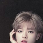 <b>아련</b>하게 예쁜 여돌