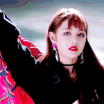 아이들 얘 ㄹㅇ <b>독특</b>하게 예쁘지 않음?