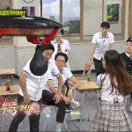 [드루와] 만만치 않은 유라.<b>gif</b>