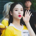 <b>이달</b>의소녀 강아지상 멤버 두명