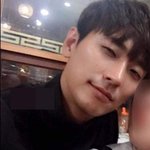 여드름 피부에 좋은 스킨<b>로션</b> 아는 사람 ㅠㅠ