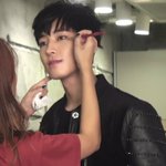 [세븐틴] <b>원우</b> 이 사진 어디서 나온거야?