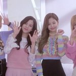 [댓글부탁해] <b>이쯤</b>되면 블랙핑크 코디 상 줘야하는거 아님?ㅎㅎ