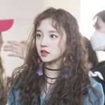 주변에 웬만한 <b>B급</b> 아이돌보다 이쁜애들있어?