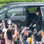 [댓글부탁해] <b>차문</b> 열려서 당황한 하성운