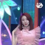 와 오마이걸 <b>비니</b> 허리 진짜 얇다