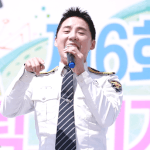 [드루와] 급늙어버린 어느 남돌의 최근행사.<b>jpg</b>