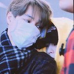 [EXO] 아침에 김<b>형제</b> 보고가세요