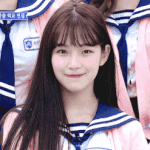 양갈래보단 생머리 찰떡인 거 같은데