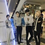 [시우민] 0.7배 인간(=요정)사이즈 <b>입간판</b> 시우민 ㅠㅠ ㅋㅋㅋ