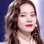 다현, <b>엄지</b> 닮은 중국 여돌