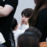 [댓글부탁해] <b>시안이</b>가 민호한테 뽀뽀하는 법