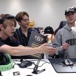 [EXO] 비비야 너 참 부럽따야...