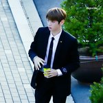 [강다니엘] <b>수트</b> 잘 어울리는 갓지컬 ㄴㄱ?