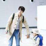 대박이가 <b>민호</b>에게 뽀뽀하는 법