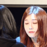[댓글부탁해] 팬과 아이컨택하는 <b>에핑</b> 정은지.gif