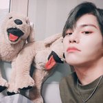 [JBJ] 음악 들으면 가슴이 먹먹해지더라