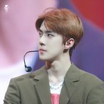 [세훈] 180916 <b>베를린</b> 뮤직뱅크 고화질1