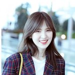 최근 단독 스케줄로 어디론가 출국한 레드벨벳 <b>웬디</b>