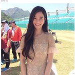 [댓글부탁해] 13년 만에 머리 자른 <b>서예지</b>