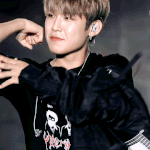 [박우진] 애기의 근육 자랑