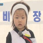 [댓글부탁해] 얘들아 운동화추천좀해줘ㅠㅠ아님 요즘뭐<b>신어</b>?
