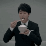 ㅌㅇㅌ에서 <b>깡패</b>짓하는 팬덤
