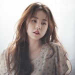 얘들아 <b>샤인</b>시크립락커 미스티 실루엣 가을웜이 써도 될까