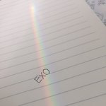 [EXO] 공부하고있는데 창문으로 무지개 들어온다 ㅎㅎㅎ