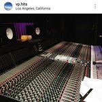 와... 웬디 <b>존</b> 레전드 콜라보 실화냐