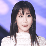 소소하게 스타일 변화 시도한 <b>지애</b>